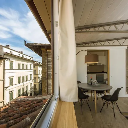 Florence- Painter's Attic Appartement Florence
